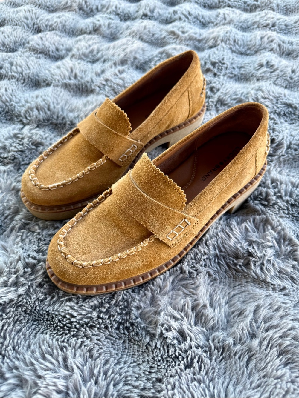 Lucky Brand Larissah Slip on Rust Brown Suede Loafter size
